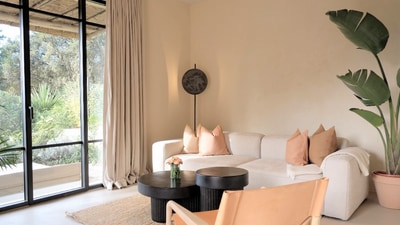 Suite de la Bronzette at Toile Blanche